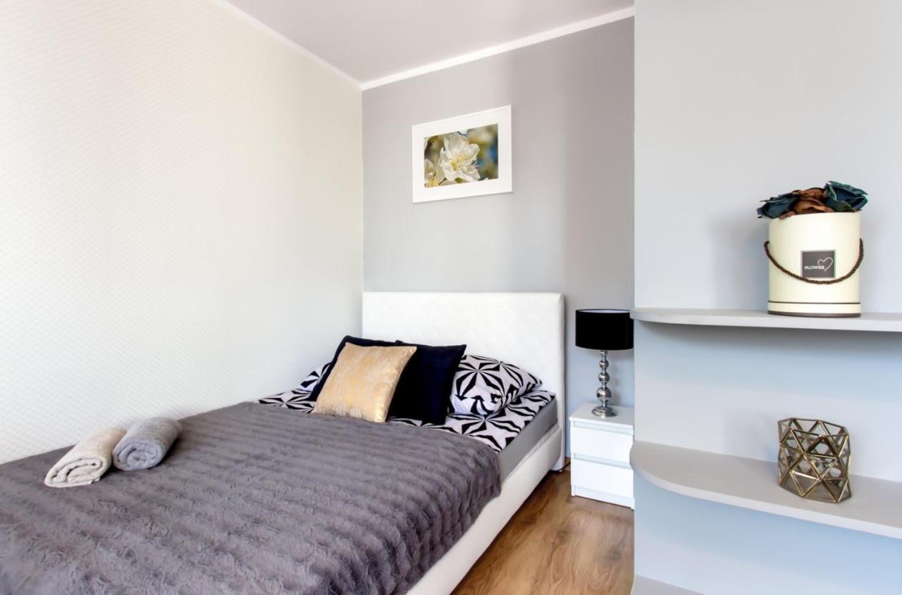 Clicktheflat Golden Terraces Butas *